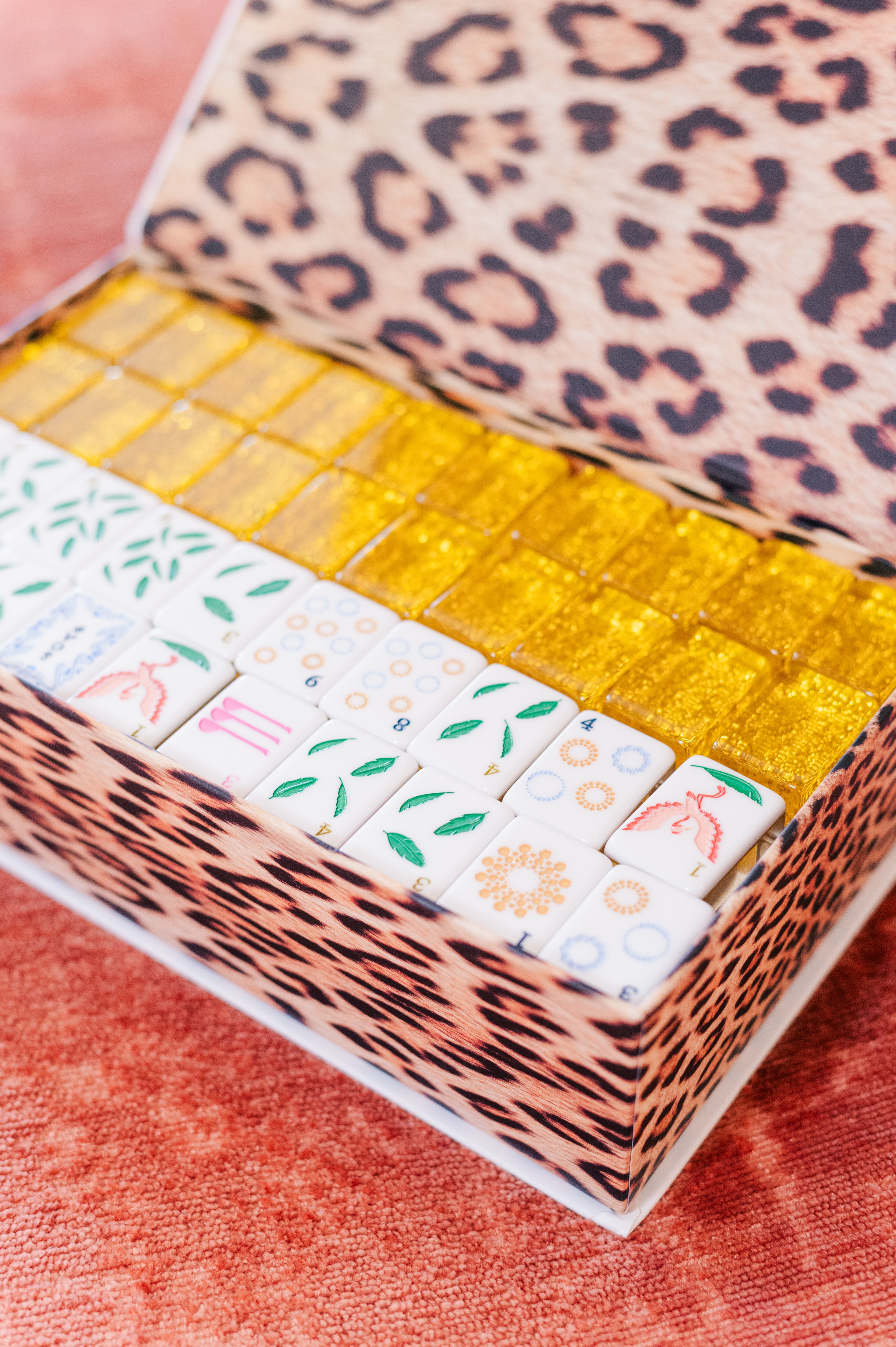 Hiphipmahjong The House set mahjong tiles